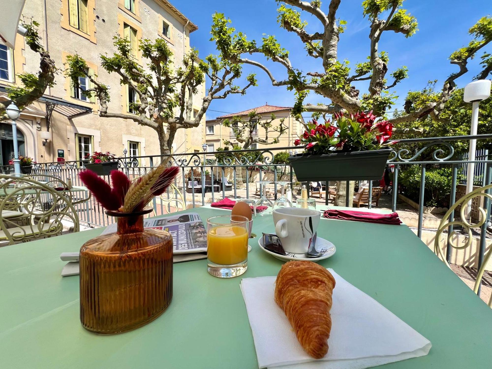 Logis Hotel Restaurant Des Thermes Lamalou-les-Bains Exterior foto